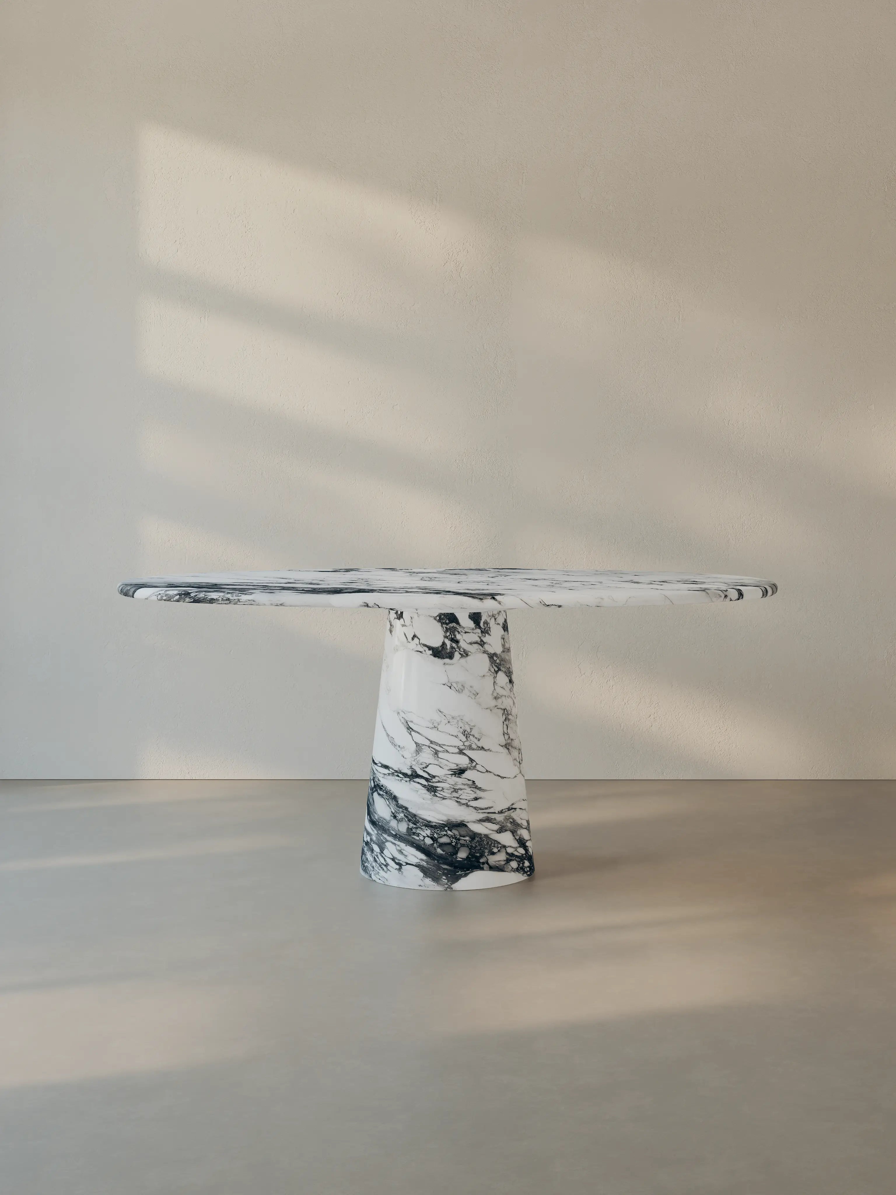 Leila Table in Arabescato Corchia marble with a monolithic cone base